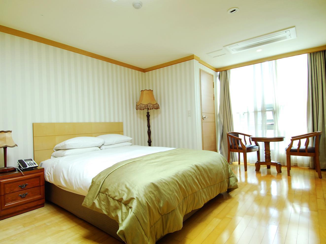 M Chereville Hotel Seoul Exterior photo