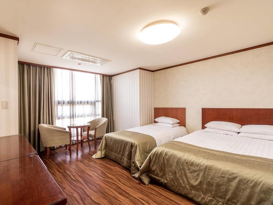 M Chereville Hotel Seoul Exterior photo